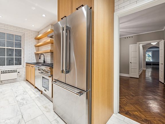 5th image of 73 E Elm St APT 3B