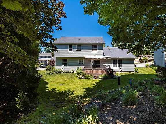 5th image of 4609 Pineview Ct