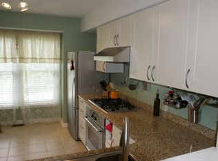 104 Westbrooke Ln, Coraopolis, PA