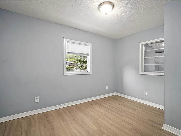 9032 Ingleside Ave #A — Photo 8