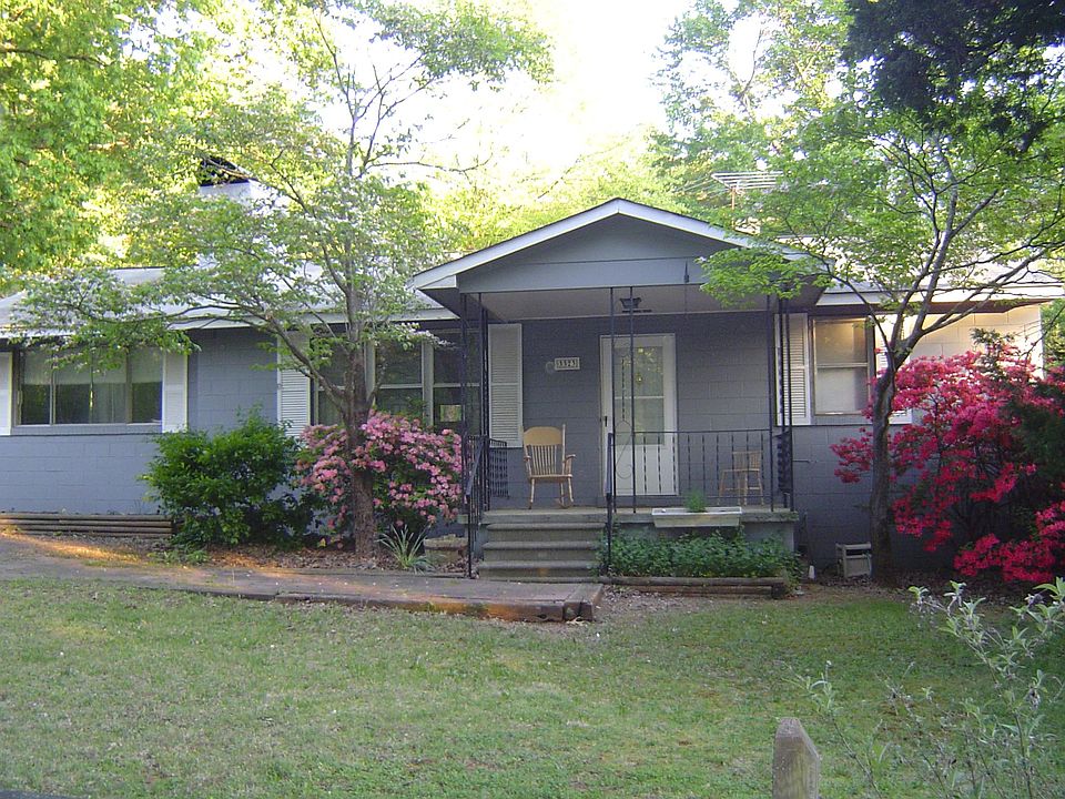 1st image of 3323 Gibbs Ln