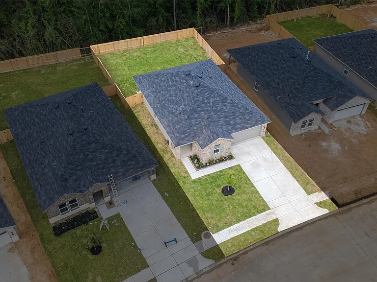 27458 Serene Pine Dr — Photo 37