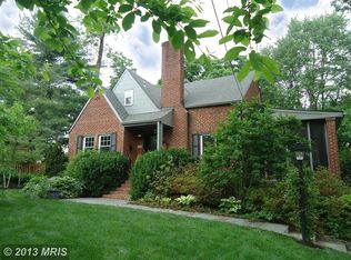 611 E Columbia St, Falls Church, VA 22046