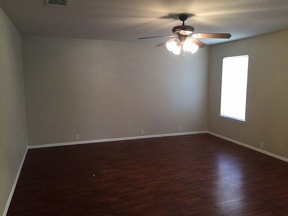 2nd living area