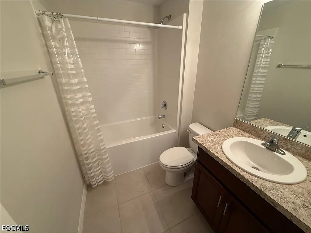4 bed, 2.0 bath, 1499 sqft, $1,900 — Photo 4
