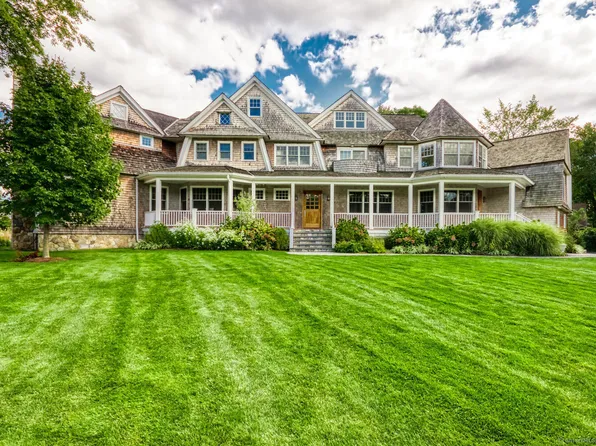 29 Plymouth Road, Darien, CT 06820
