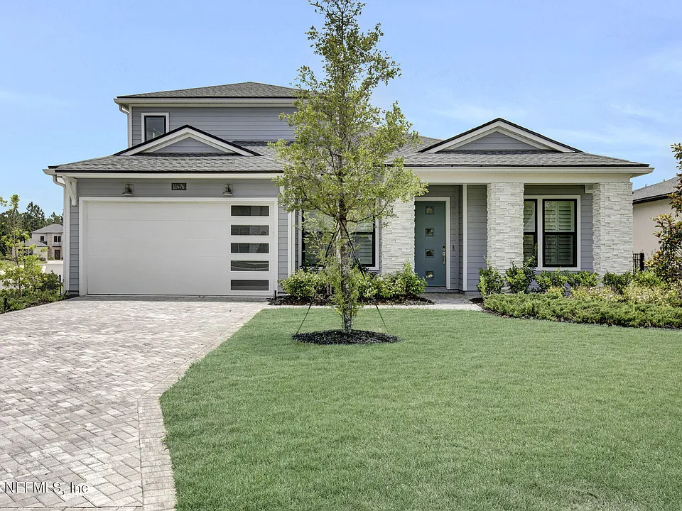 11476 Madelynn Dr
