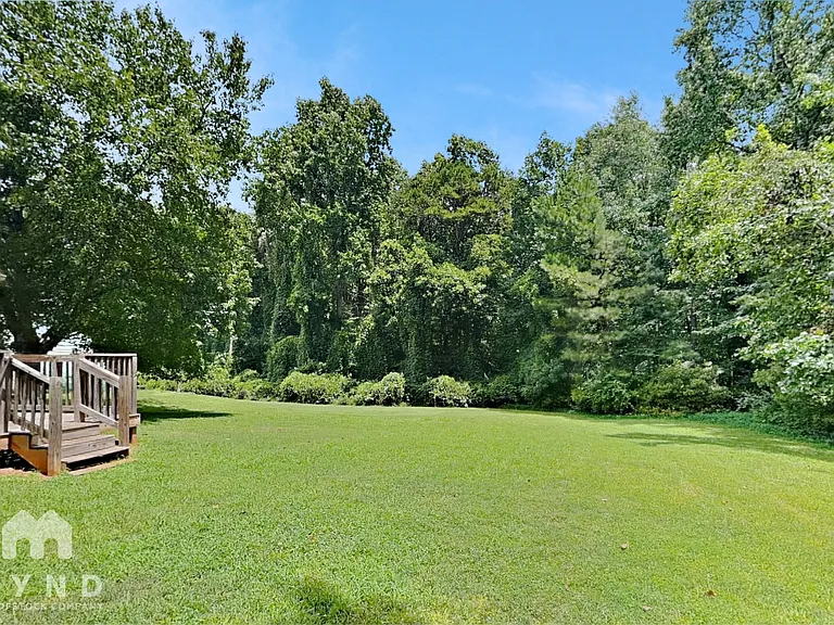 6902 Kentucky Derby Dr — Photo 21