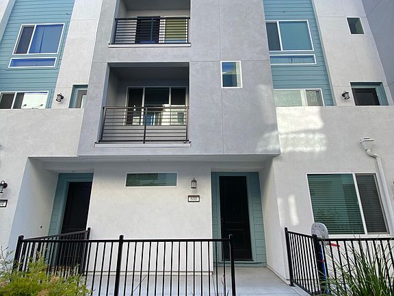 2nd image of 600 Apricot Way