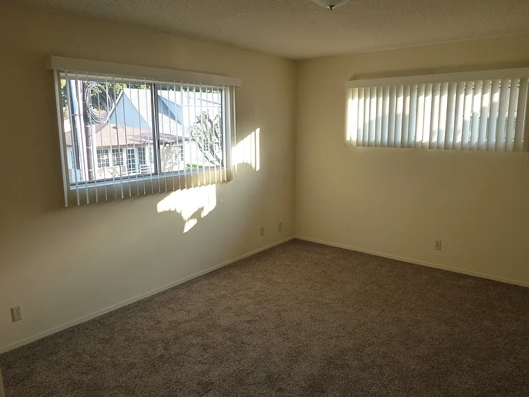 7202 Friends Ave #7 — Photo 5