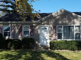 1177 Wisner Dr, Waterloo, IA 50702