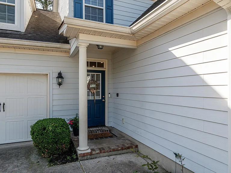 726 Bonnie Oaks Ln — Photo 8