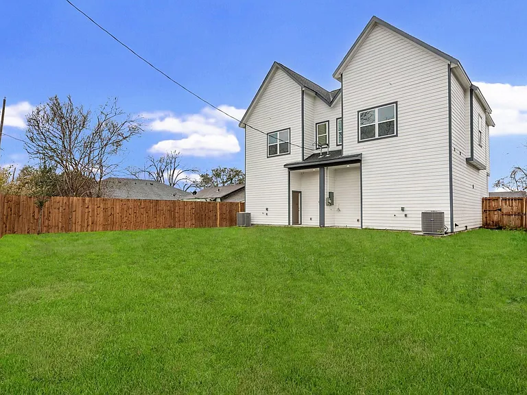 7315 Iwo Jima Rd #B — Photo 33