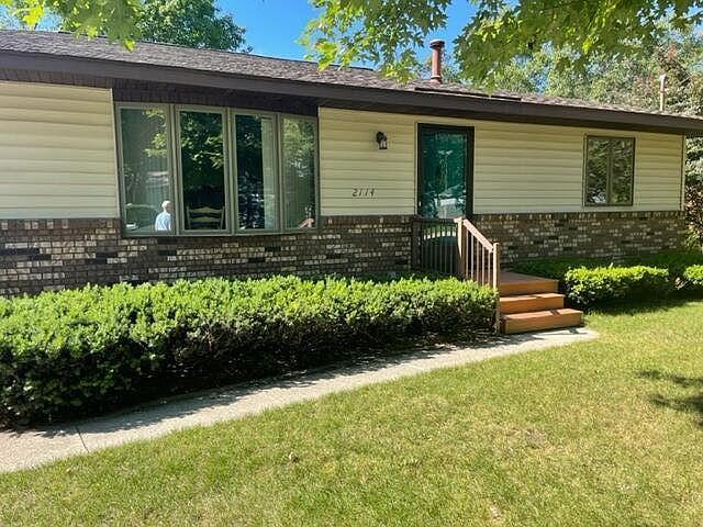 1st image of 2114 Moulton Ave