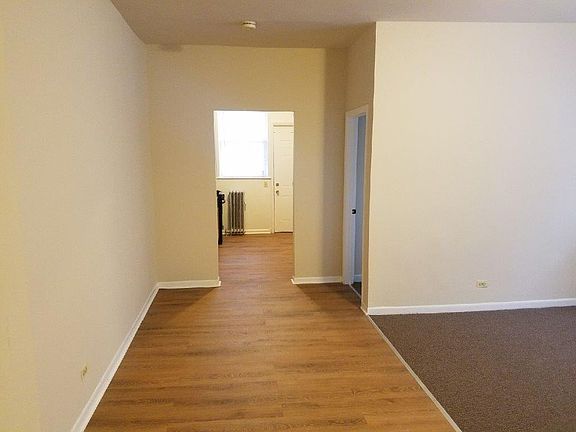 4th image of 4341 S Greenwood Ave