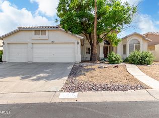 1715 E Redfield Rd, Phoenix, AZ 85022