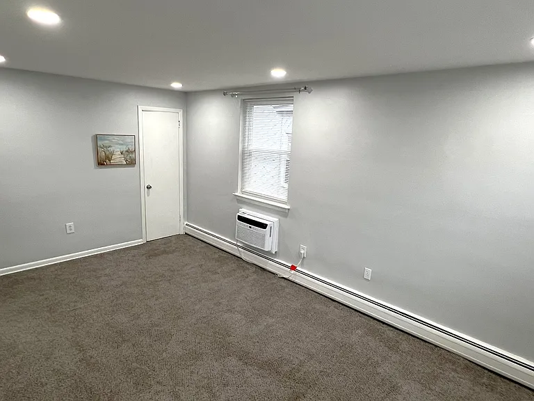 316 E Cheltenham Ave #2 — Photo 2