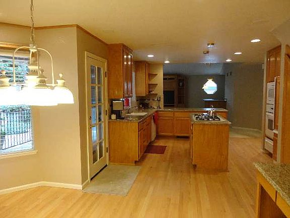4th image of 8460 Erika Jean Way