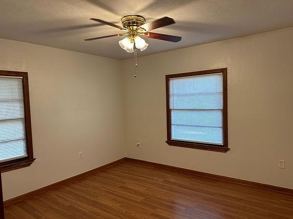 Front Bedroom (viewed from hallway)