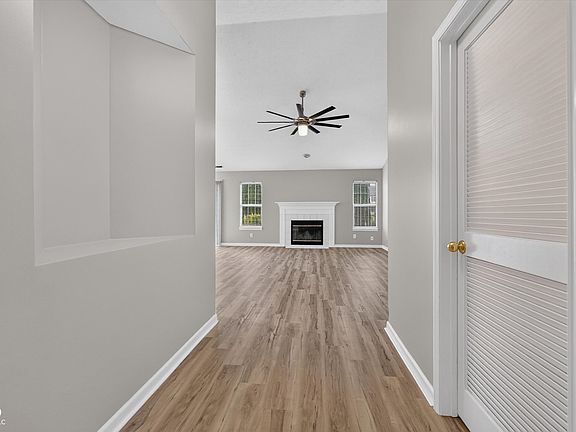 5th image of 6540 Abby Ln