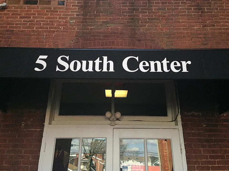 5 S Center St #211