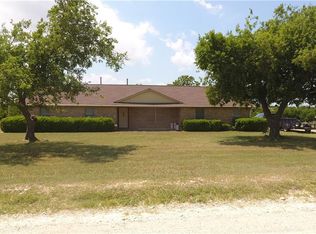 493 Martindale Ln, Rhome, TX 76078