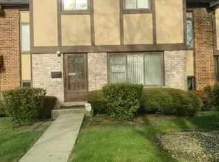 1S293 Michigan Ave, Villa Park, IL 60181