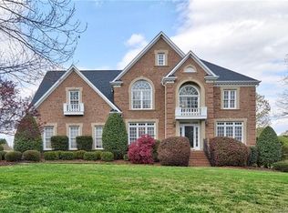18434 River Ford Dr, Davidson, NC 28036