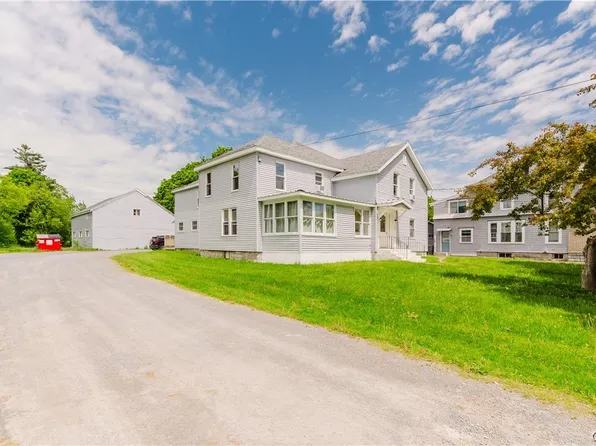 1133 State St, Watertown, NY 13601
