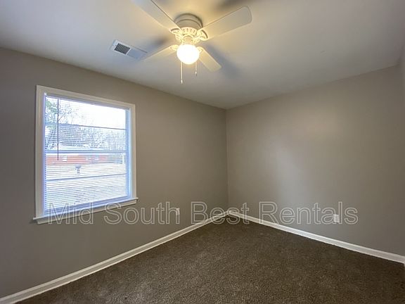 5th image of 3316 Creighton Ave