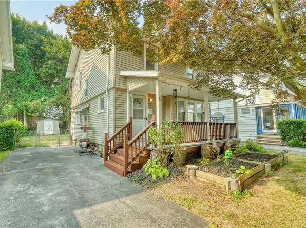179 Barberry Ter, Rochester, NY 14621