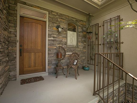 4th image of 1538 Bradberry Dr
