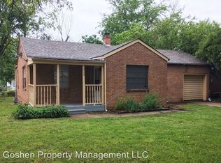 929 N Crestway Ave, Wichita, KS 67208
