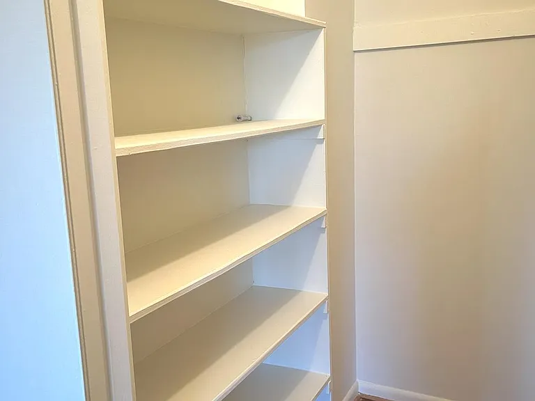 4800 Chevy Chase Dr #404 — Photo 18