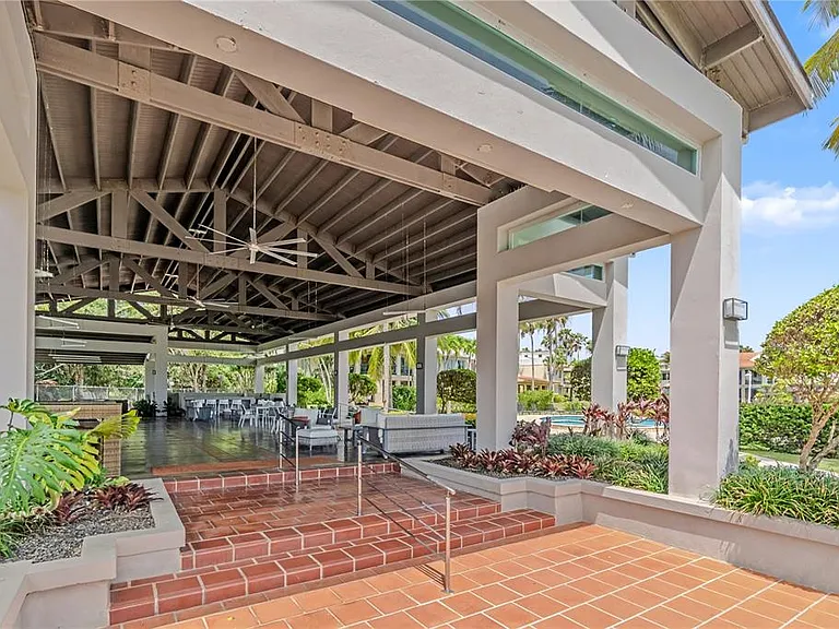 86 Lakeside Villas A B2 — Photo 30