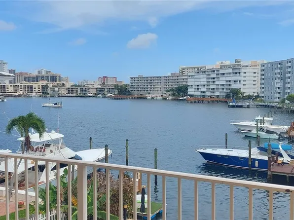 1900 Diana Dr, Hallandale Beach, FL