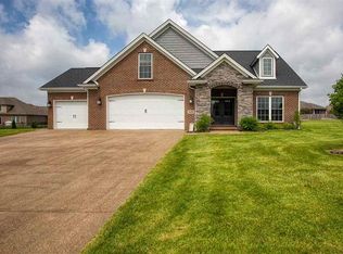 2881 Courtz Ct, Newburgh, IN 47630