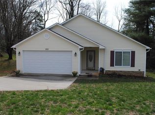 120 Oak Summit Rd, Winston Salem, NC 27105