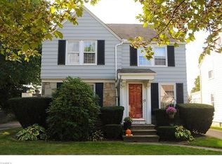 16115 Southland Ave, Cleveland, OH 44111
