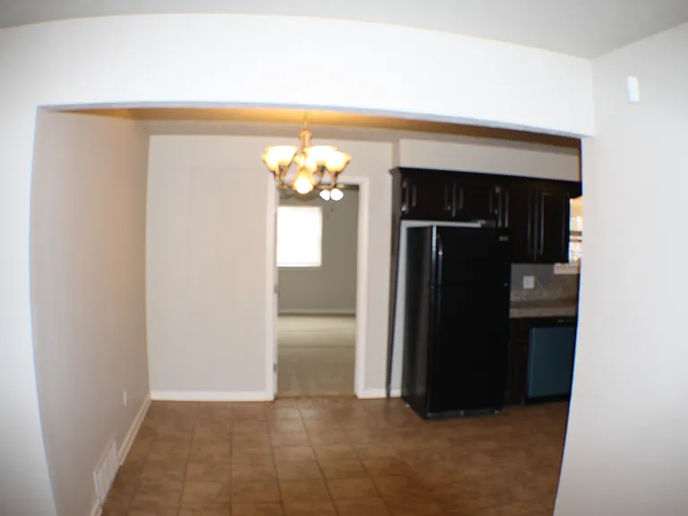 6108 SE 3rd St — Photo 5
