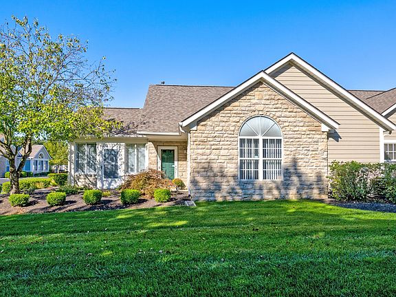 2nd image of 6365 Pinehurst Pointe
