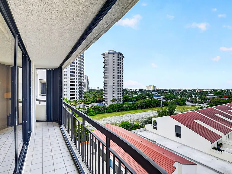 4000 N Ocean Dr #703 — Photo 32