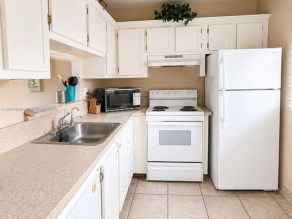 5th image of 4700 NW 35th St APT 411