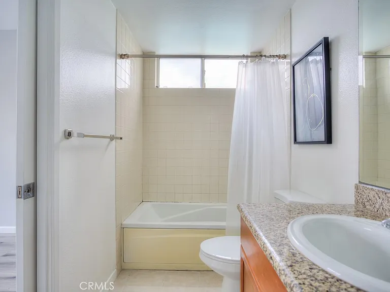 580 W Main #302 — Photo 24