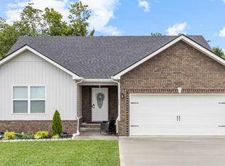 2233 Allen Griffey Rd, Clarksville, TN 37042