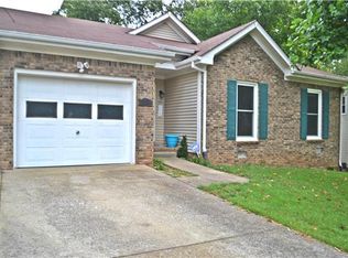 327 Lancaster Rd, Clarksville, TN 37042