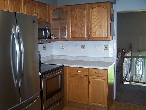 5th image of 411 Bulwer St