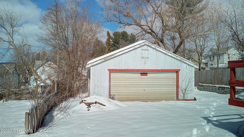 5th image of 7 Griffin Street