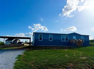 313 Overland Trl, Bridgeport, TX 76426