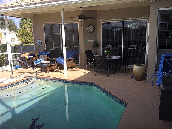 4th image of 542 Foxcreek Dr